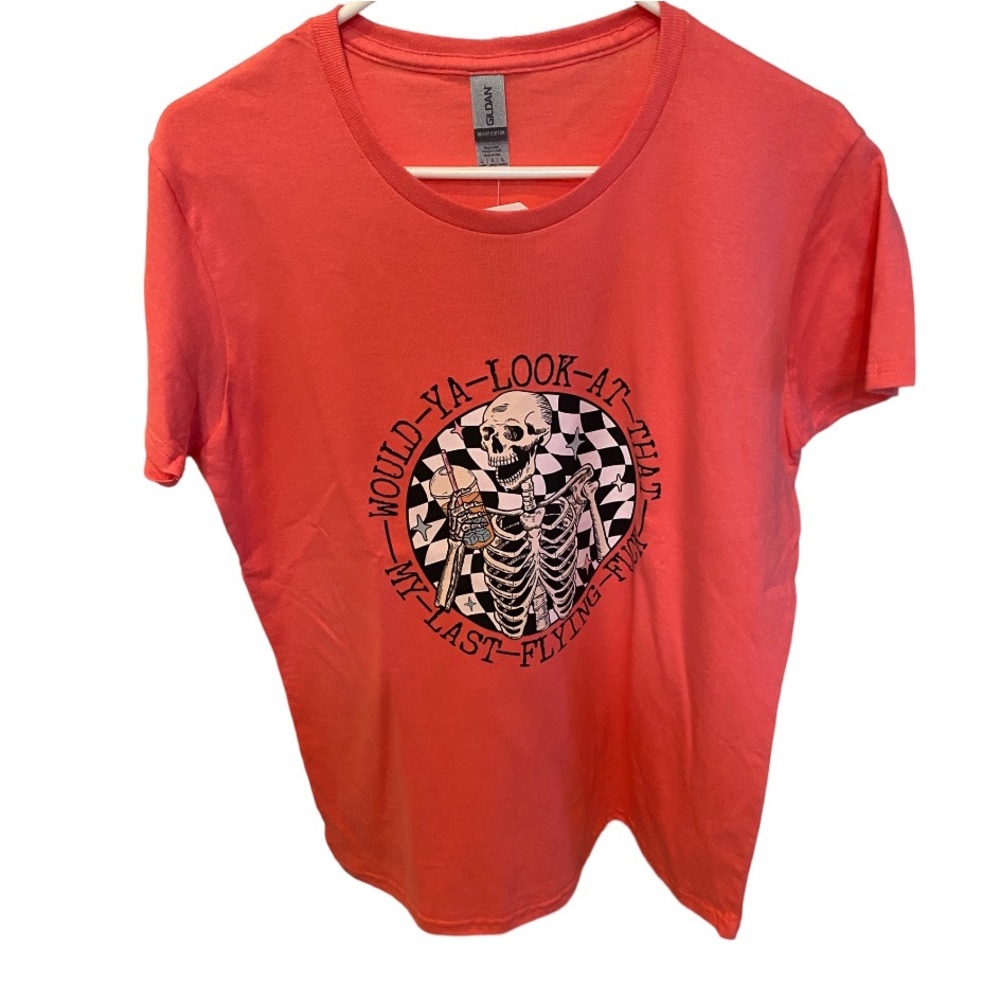 {NEW} Women’s Funny Halloween Graphic Tee Large Coral